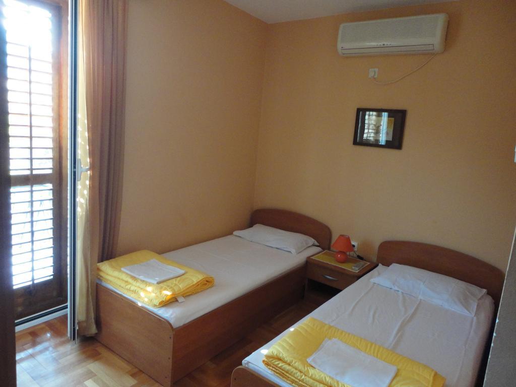 Apartment Danka بودفا الغرفة الصورة